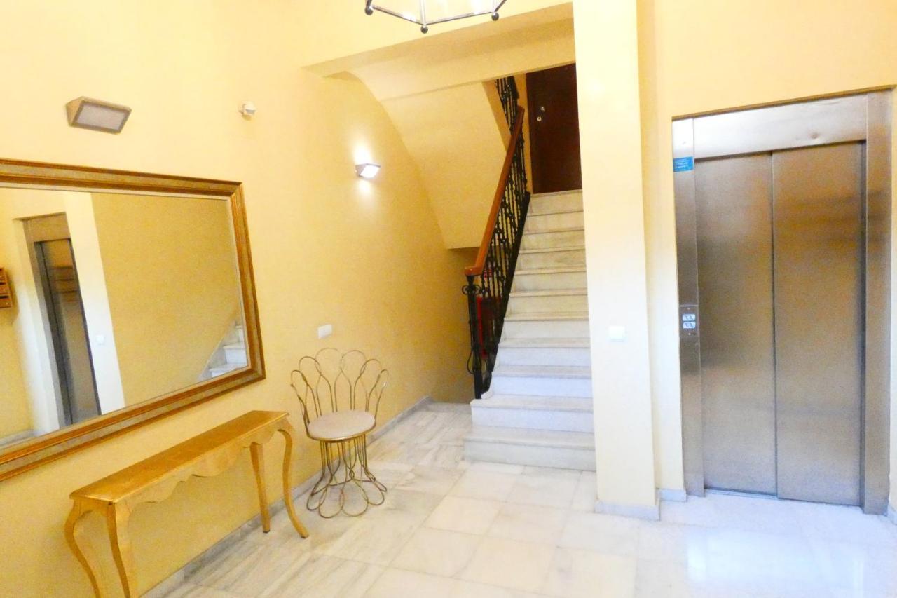 Homeyseville-Luxury Apartment Arenal 6 Pax, Parking Optional 外观 照片